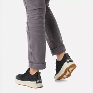 BRAND NEW Women's Out N About III Waterproof Shoes (no box)